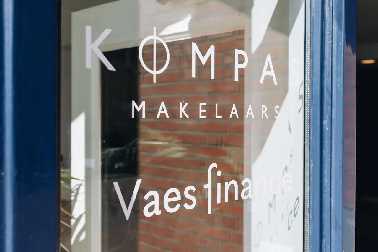 Kantoor van Kompas Makelaars en Vaes Finance